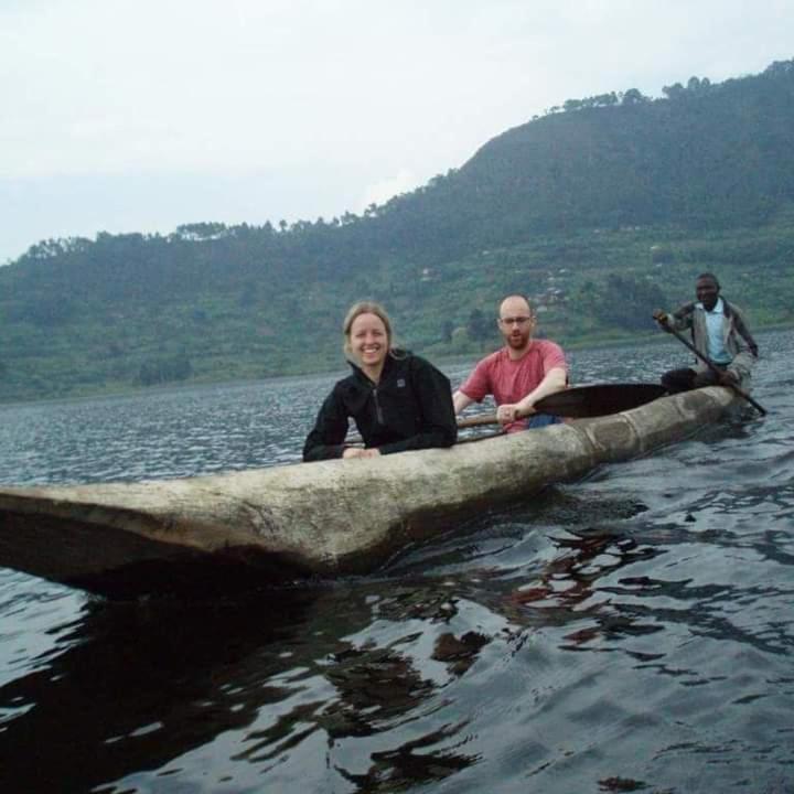 Mutanda Eco Community Center Hotel Kisoro Buitenkant foto