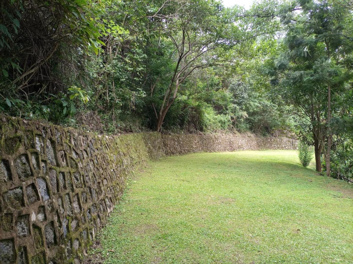 Mutanda Eco Community Center Hotel Kisoro Buitenkant foto