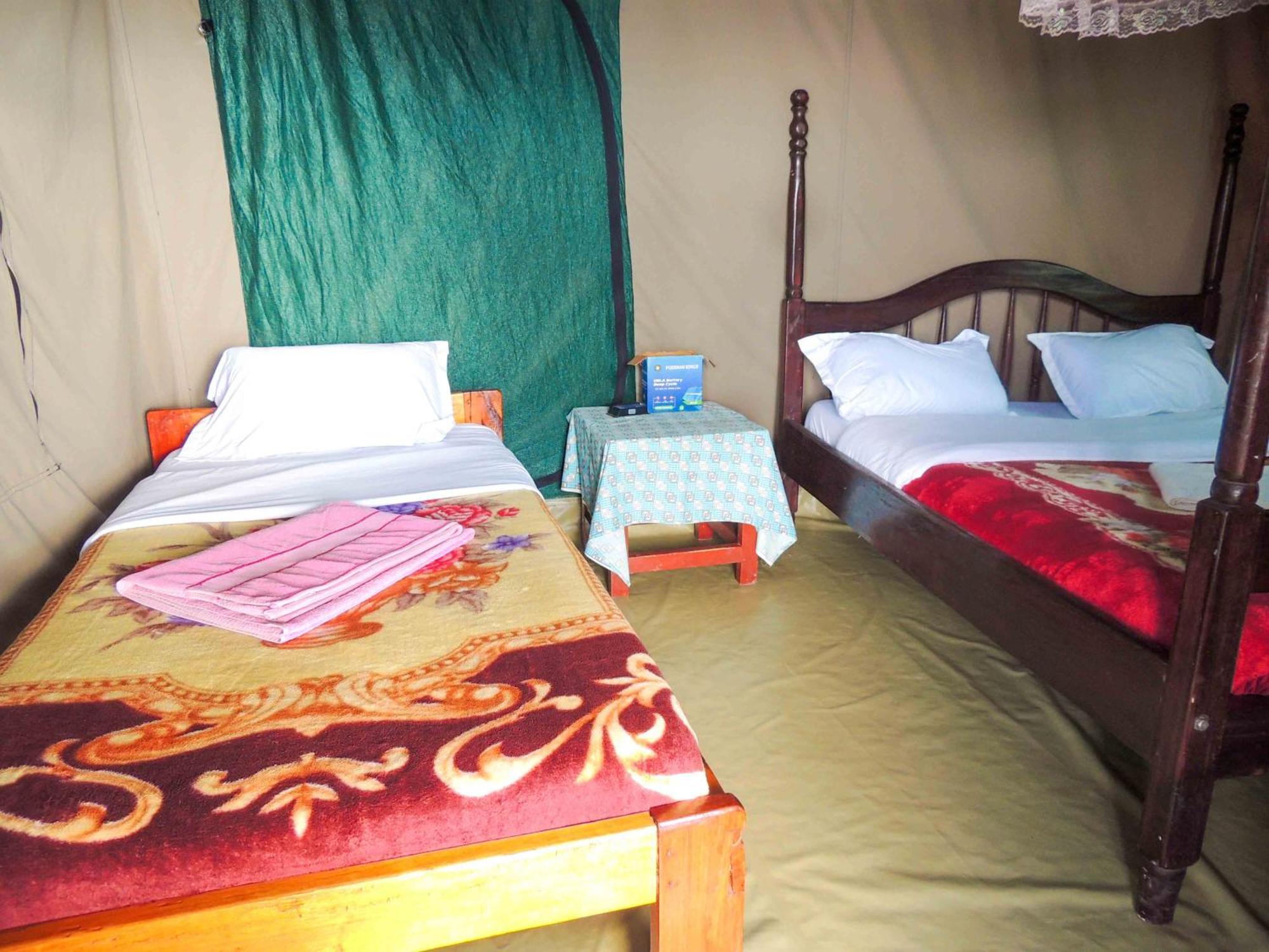 Mutanda Eco Community Center Hotel Kisoro Buitenkant foto