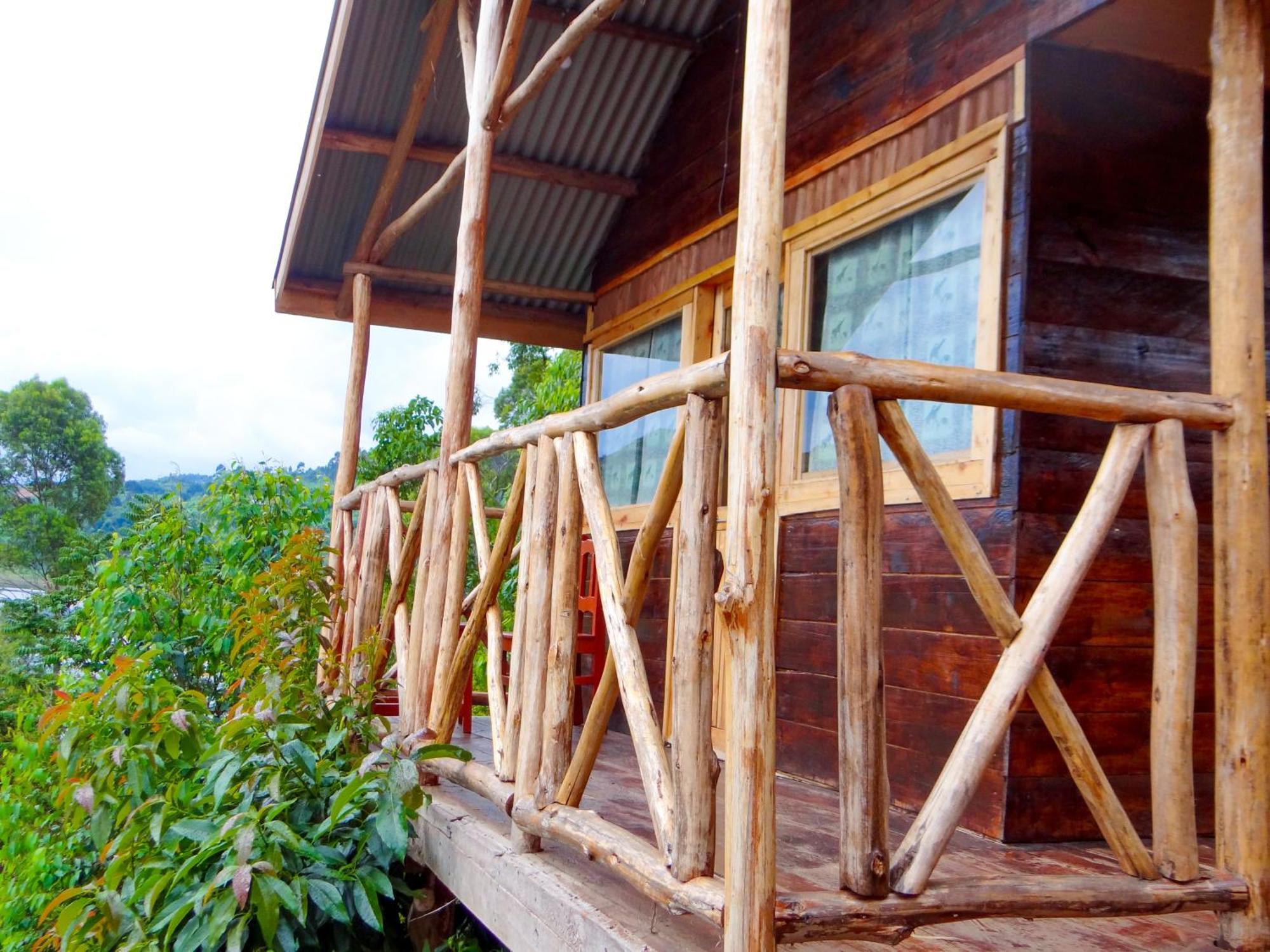 Mutanda Eco Community Center Hotel Kisoro Buitenkant foto